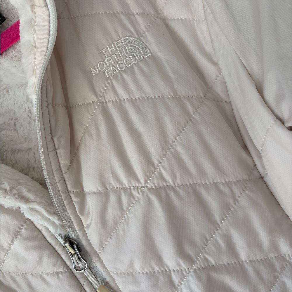 The North Face Women's mossburg swirl mock neck quilted puffer 
 soft  women’s L